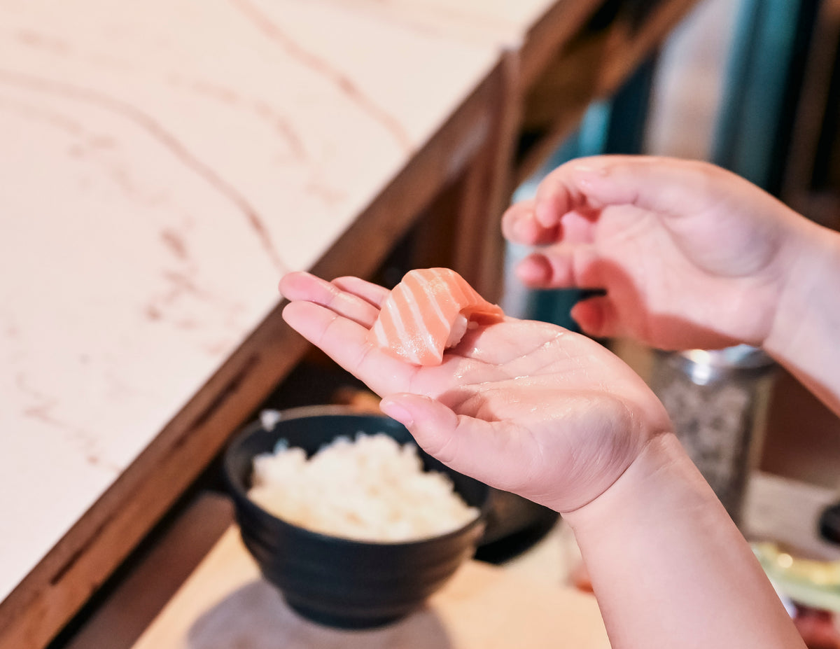 SUSHI MAKING DATE NIGHT FOR 2