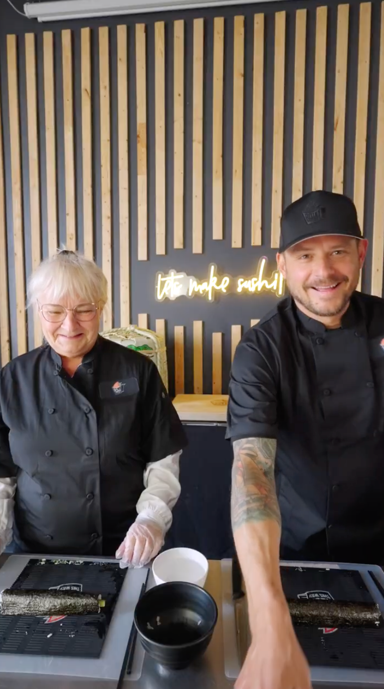 MOTHER'S DAY SUSHI MAKING CLASS