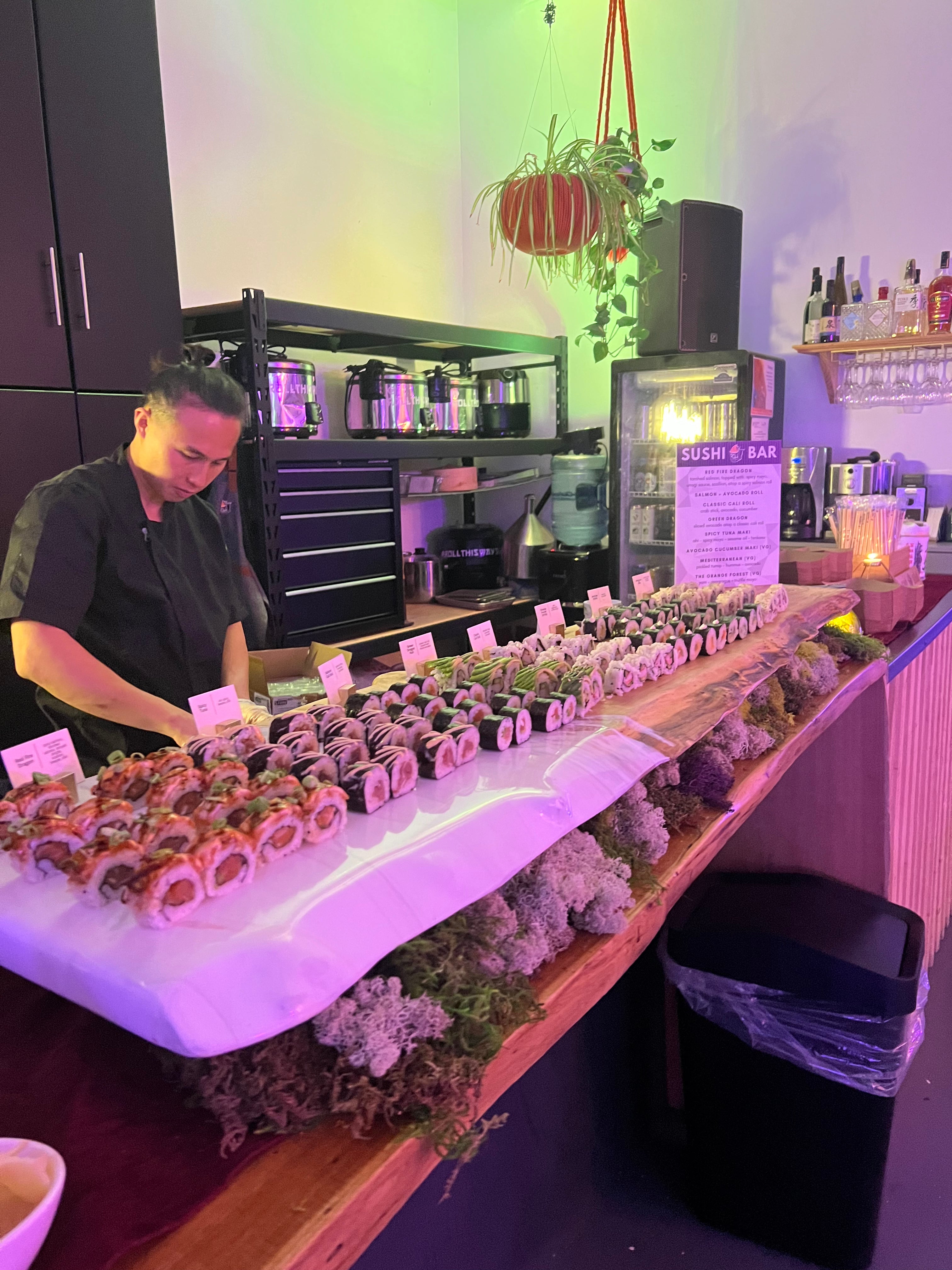 SUSHI - HO, HO, OKE - ALL-YOU-CAN-EAT SUSHI + KARAOKE