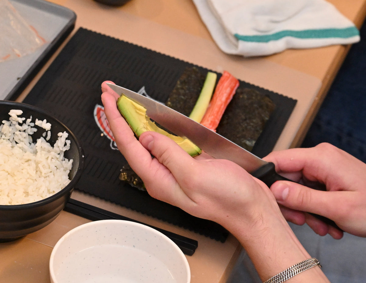 SUSHI MAKING DATE NIGHT FOR 2
